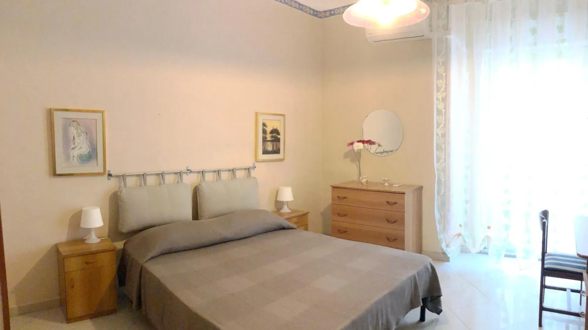 Apartment For 2 In Catania, B&B Le Voci Del Mercato