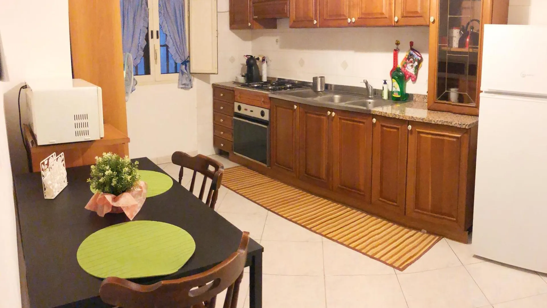 Apartment For 2 In Catania, B&B Le Voci Del Mercato 이탈리아